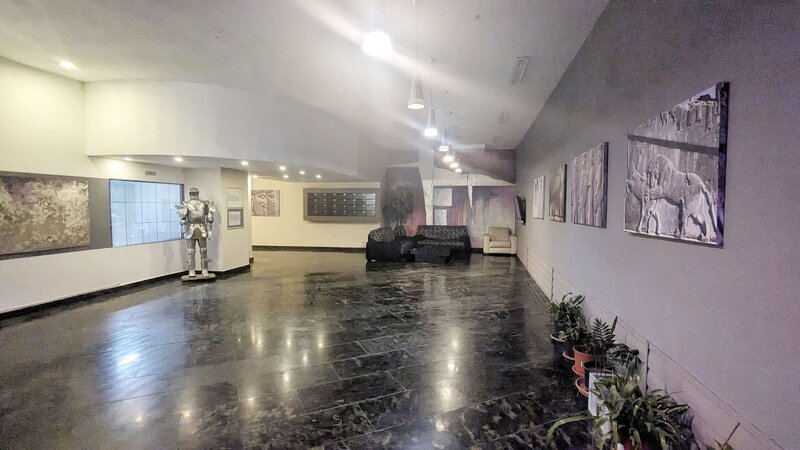 2012 Persepolis, Cartier Francez LUX 3 camere 260 mp, Centrala, 3 AC